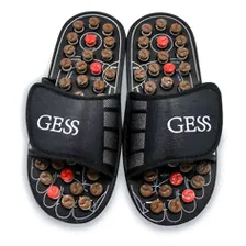 Массажер для ног GESS uFoot 204 M, черный, красный